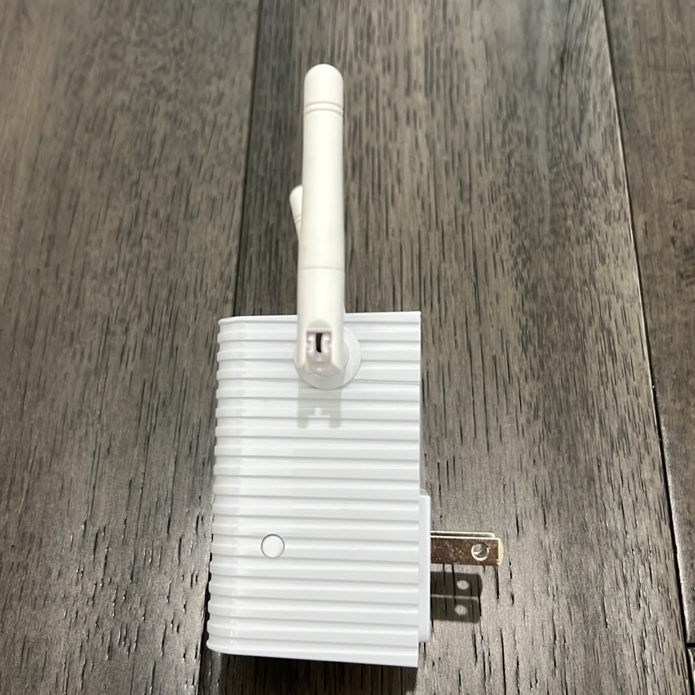 Ring chime pro WiFi extender - Picture 2 of 6
